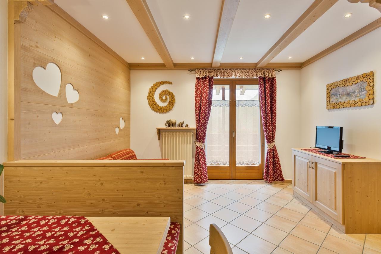 מולבנו Residence Ronchi מראה חיצוני תמונה