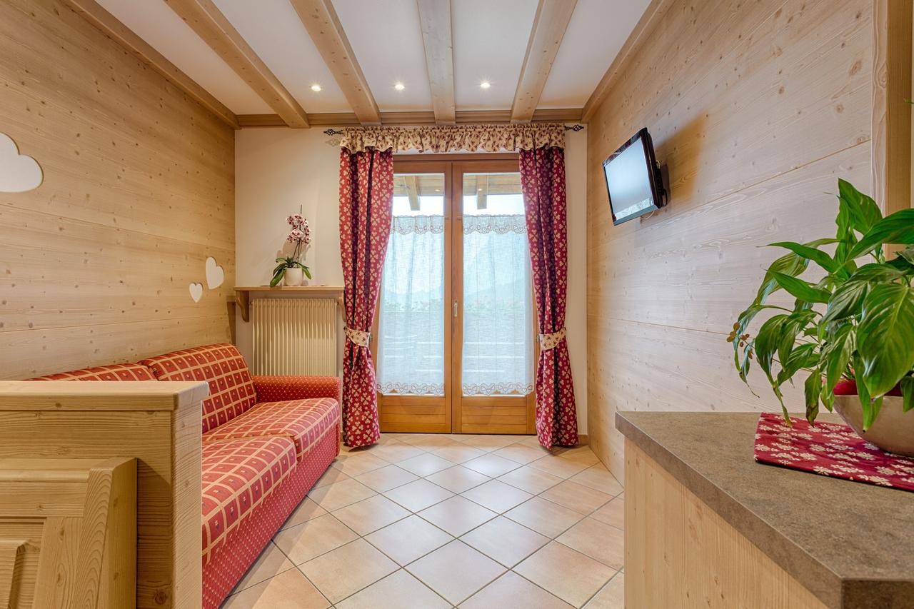 מולבנו Residence Ronchi מראה חיצוני תמונה